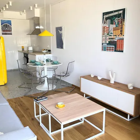 شقة Tlusta Mewa Sea View *