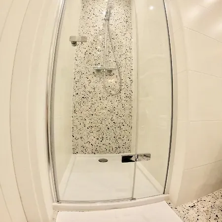 Tlusta Mewa Sea View * غدينيا