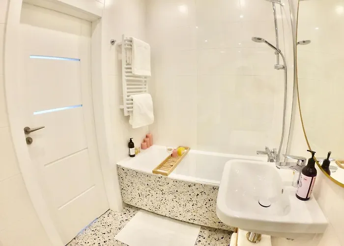 Tlusta Mewa Sea View דירה