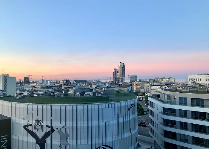 Tlusta Mewa Sea View דירה גדינייה